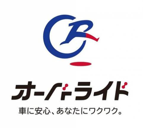 足先部分を赤色にすることで、乗り越えた先の新しい世界に足を踏み入れている感じを表現。
車業界のスーパーマン的な感じを彷彿とさせ、地元でずっと頼れる車屋さんでありたいという思いをロゴにしています。